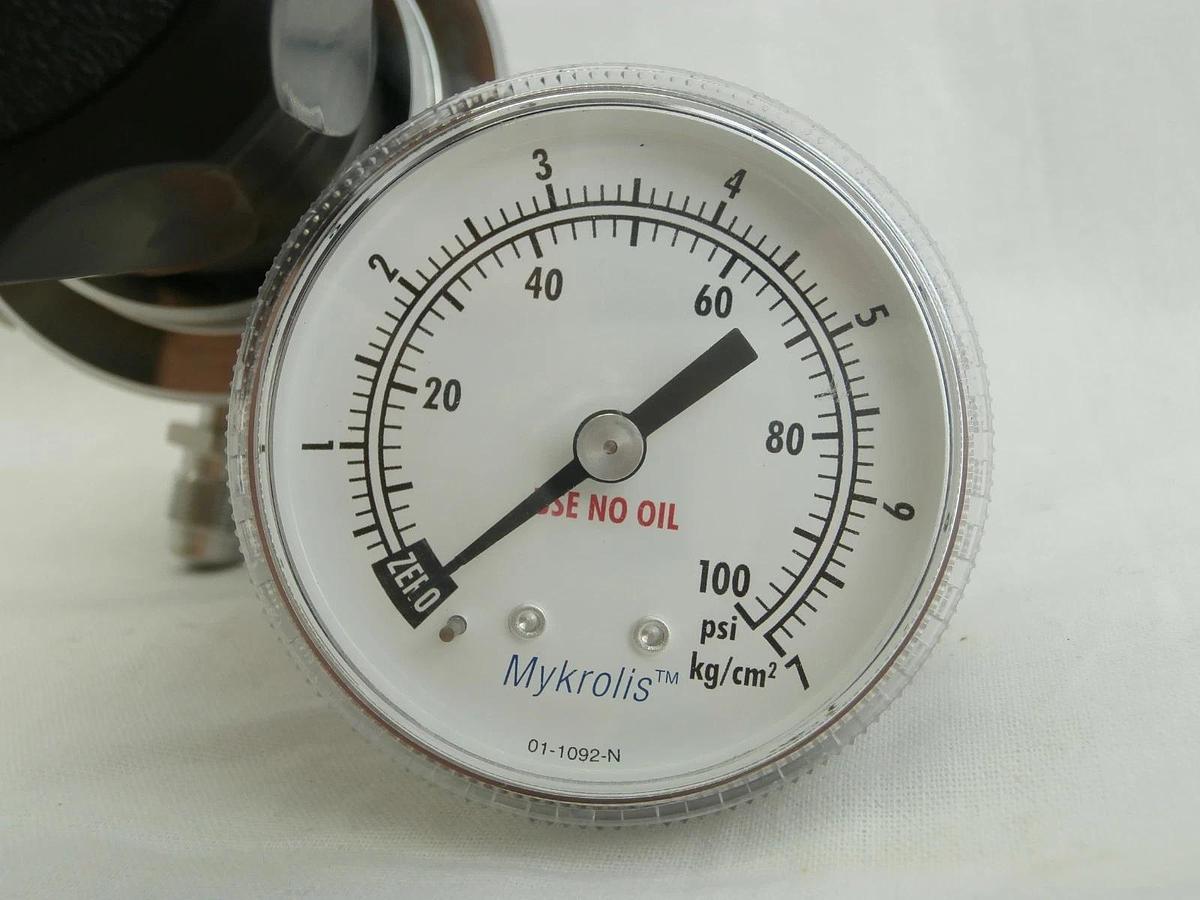 Used Tescom 44-3262JR91-145 Manual Pressure Regulator Valve 44-3200 Working