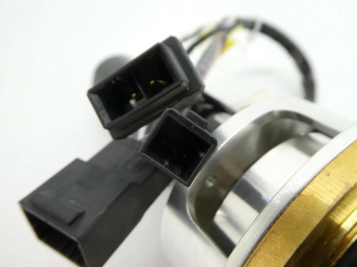 Used Harmonic RH-8C-3006-E100D0 Servo Actuator NSR-S205C BMU IU-OSP Unit Working