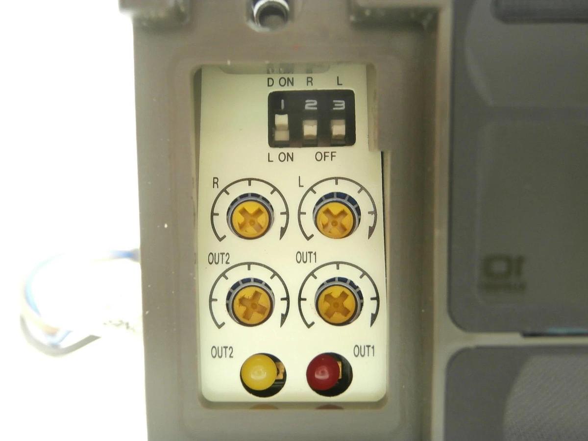 Used Sunx Sensors PX-22 AS Obstacle Detection Sensor Lot of 4 Shinko VHT5-1-1 Used