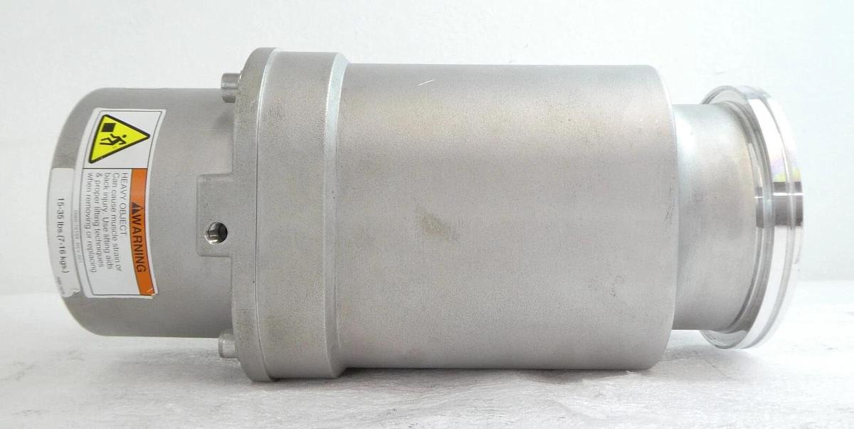 Used VAT 26340-QA21-AER1 High Vacuum Angle Valve Series 26 AMAT Producer Working
