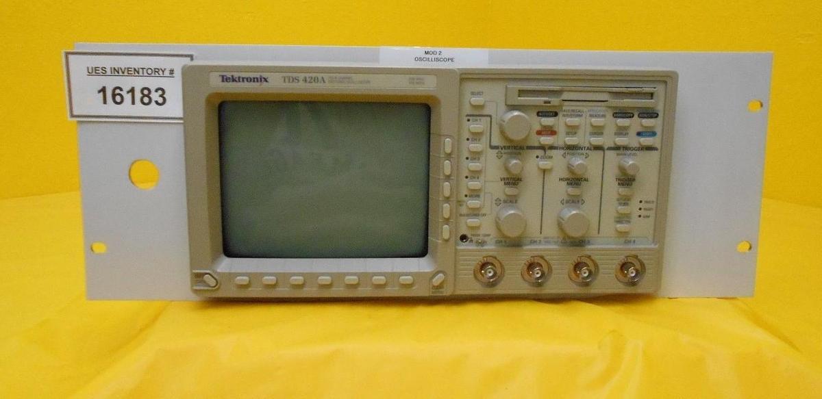 Used Tektronix TDS 420A 4-Channel Digitizing Oscilloscope TDS420A Used Working