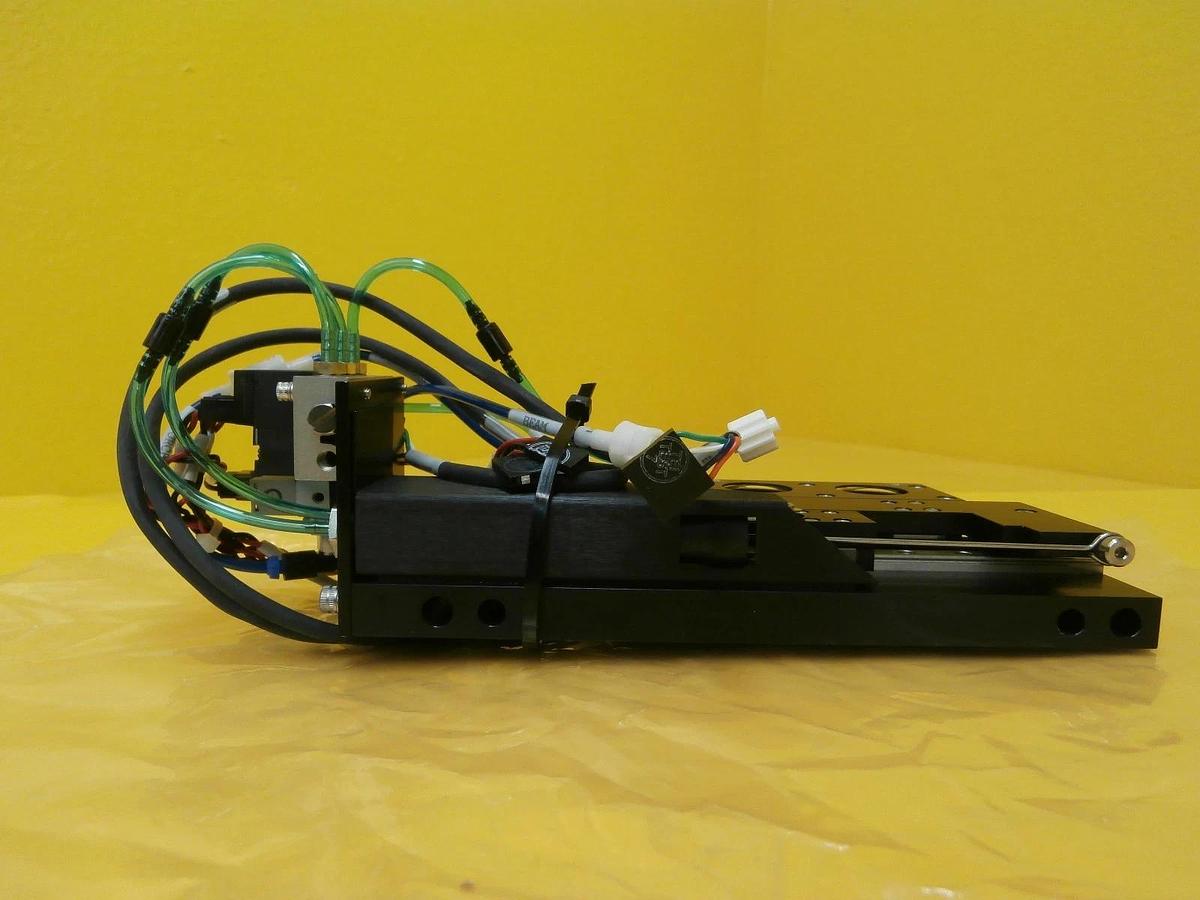 Used KLA-Tencor GPIO Polarized Lens Assembly Laser Optics AIT I Surfscan Used Working