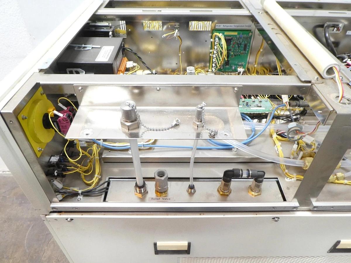 Used TEL Tokyo Electron D214 HFE-7200 3 Liter Industrial Chiller Spare Surplus