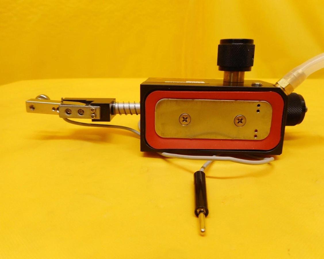 Used Signatone S-725-SLV Micropositioner Used Working