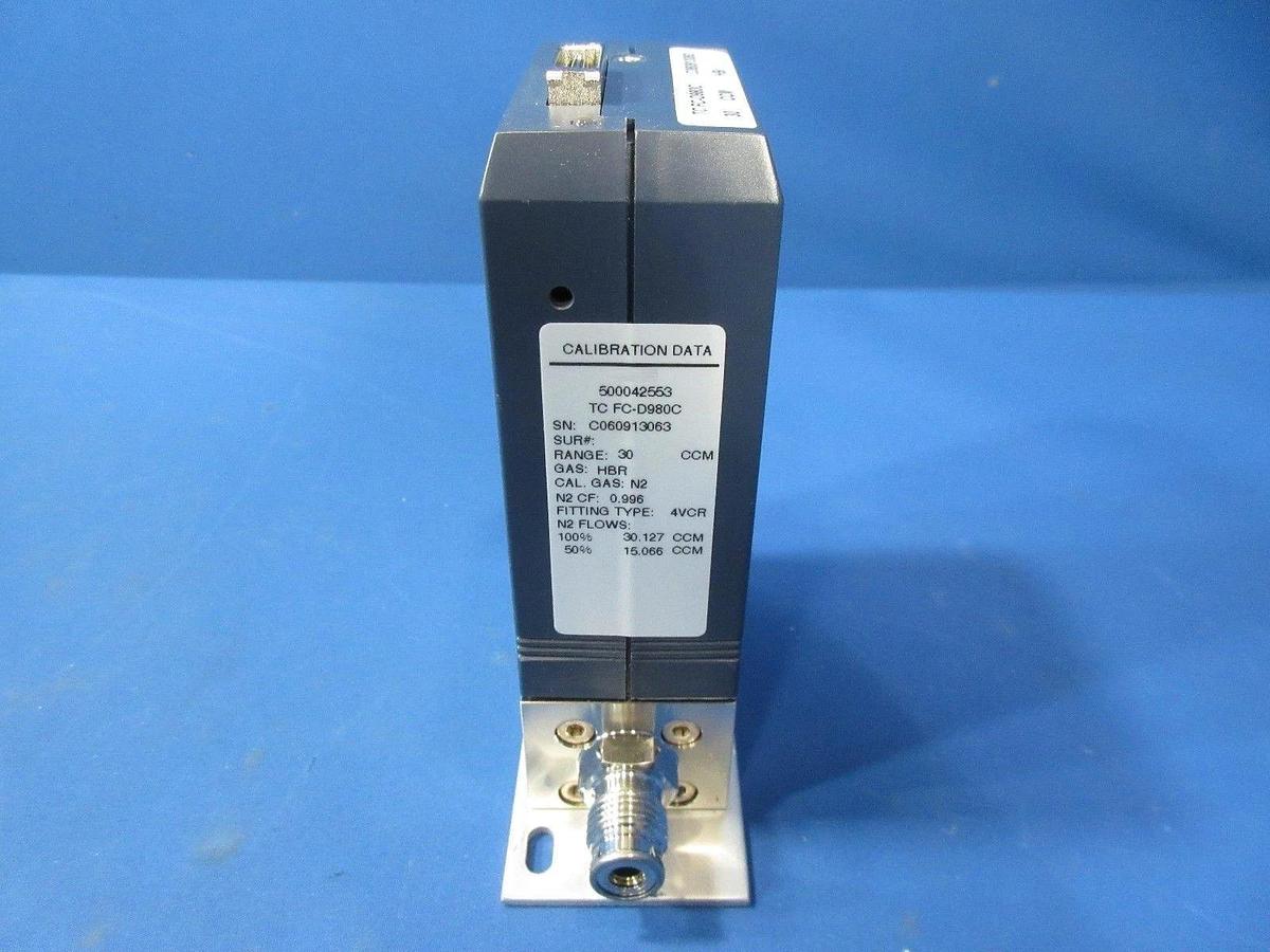 Used Aera FC-D980C Mass Flow Controller MFC 30 CCM HBr Used Working