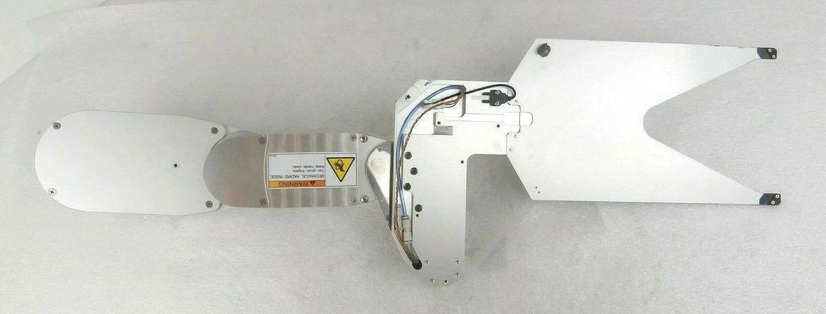 Used Yaskawa Electric XU-RC350D-D91 Indexer Robot Upper Arm with End Effector As-Is