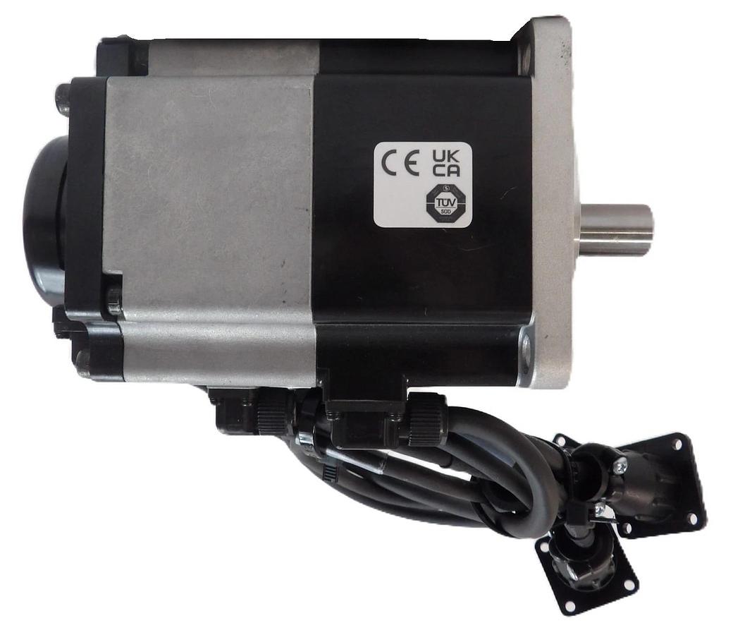 Used Sanyo Denki R2AA08040FCRBMM AC Servo Motor SANMOTION R Working