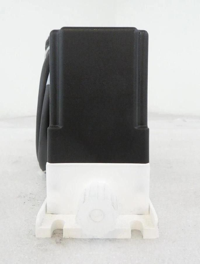 Used Entegris 6500-T5-F03-XXX-M-P8-U3-M37 InVue Integrated Flow Controller Surplus
