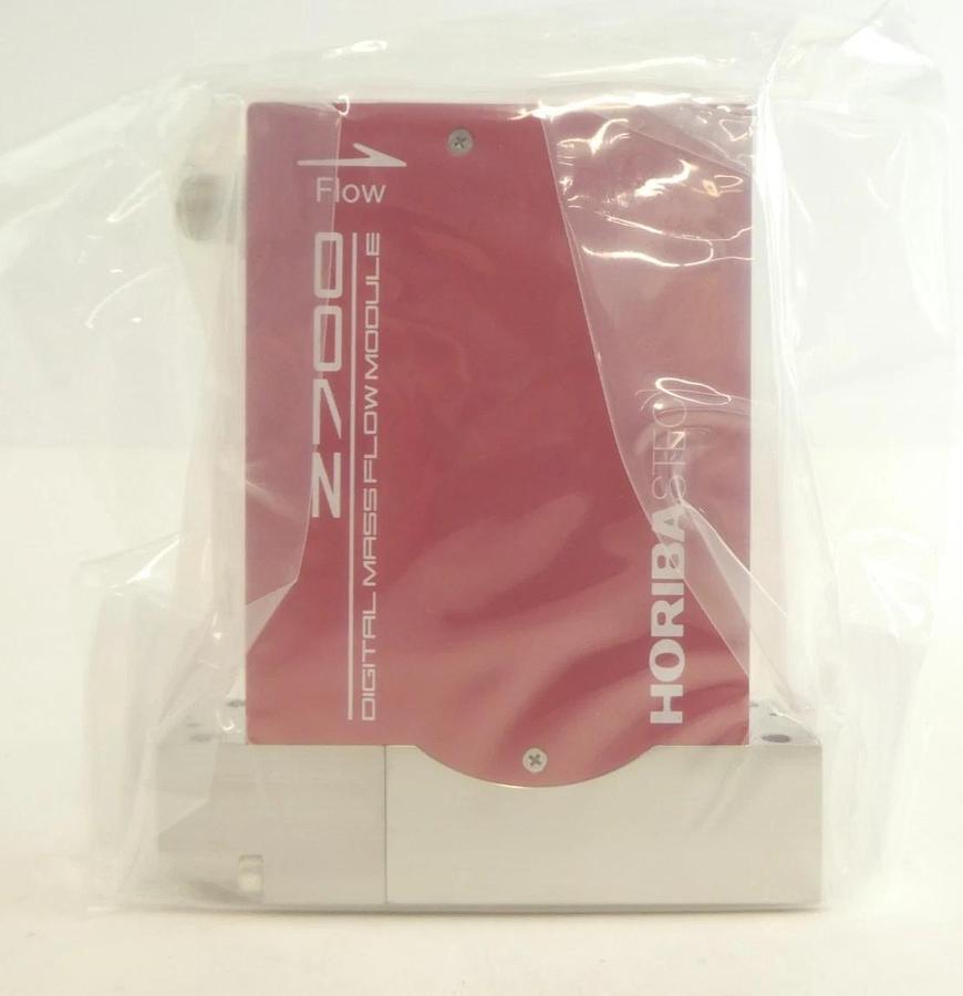 Refurbished Horiba STEC SEC-Z714MGX Mass Flow Controller MFC Z700 2 SLM He Refurbished