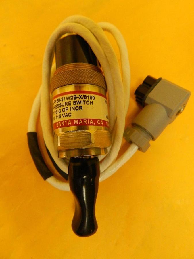 Wasco SP120-31W2B-X/8180 Vacuum Pressure Switch New Surplus