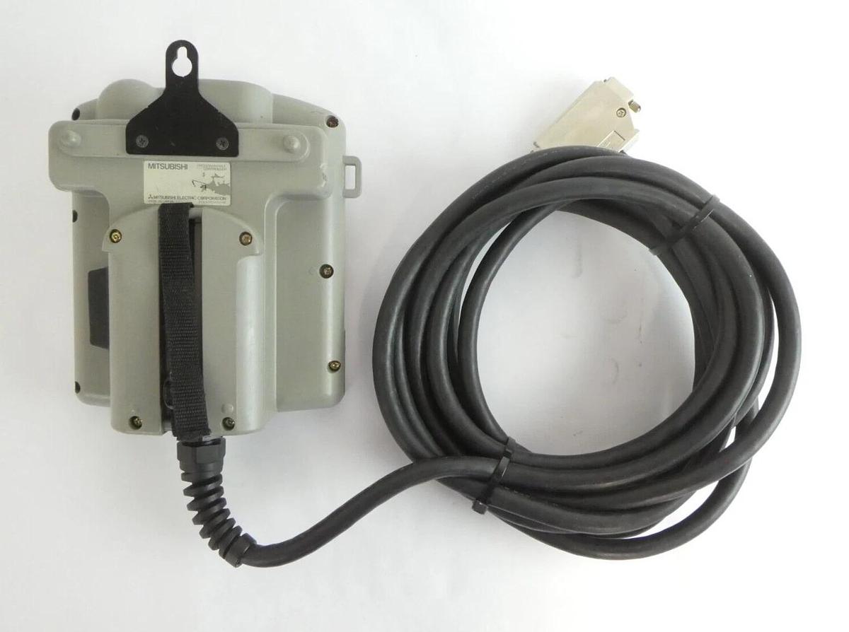 Used Mitsubishi Electric JY550D19501B Robot Programmable Controller Working Surplus