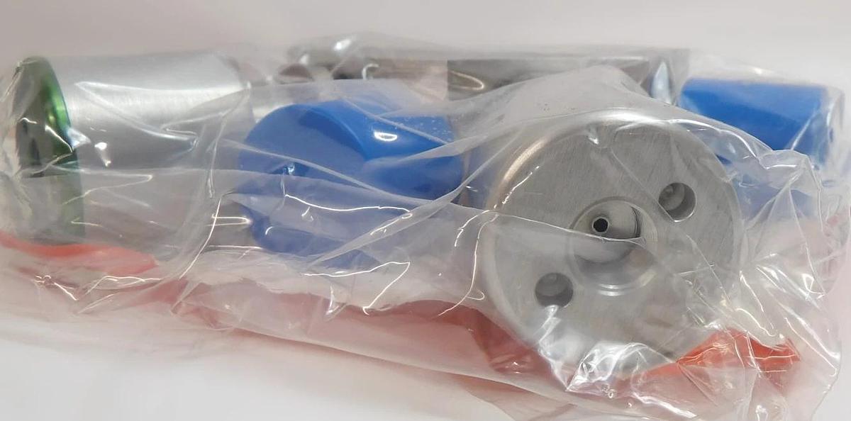 Parker Veriflo 45300319 3-Way Pneumatic Diaphragm Valve 945Y2NC/NOFSFFMA New