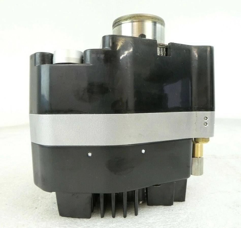 Used VAT 98800 Pendulum Control and Isolation Valve Actuator Series 65.0 Copper Spare