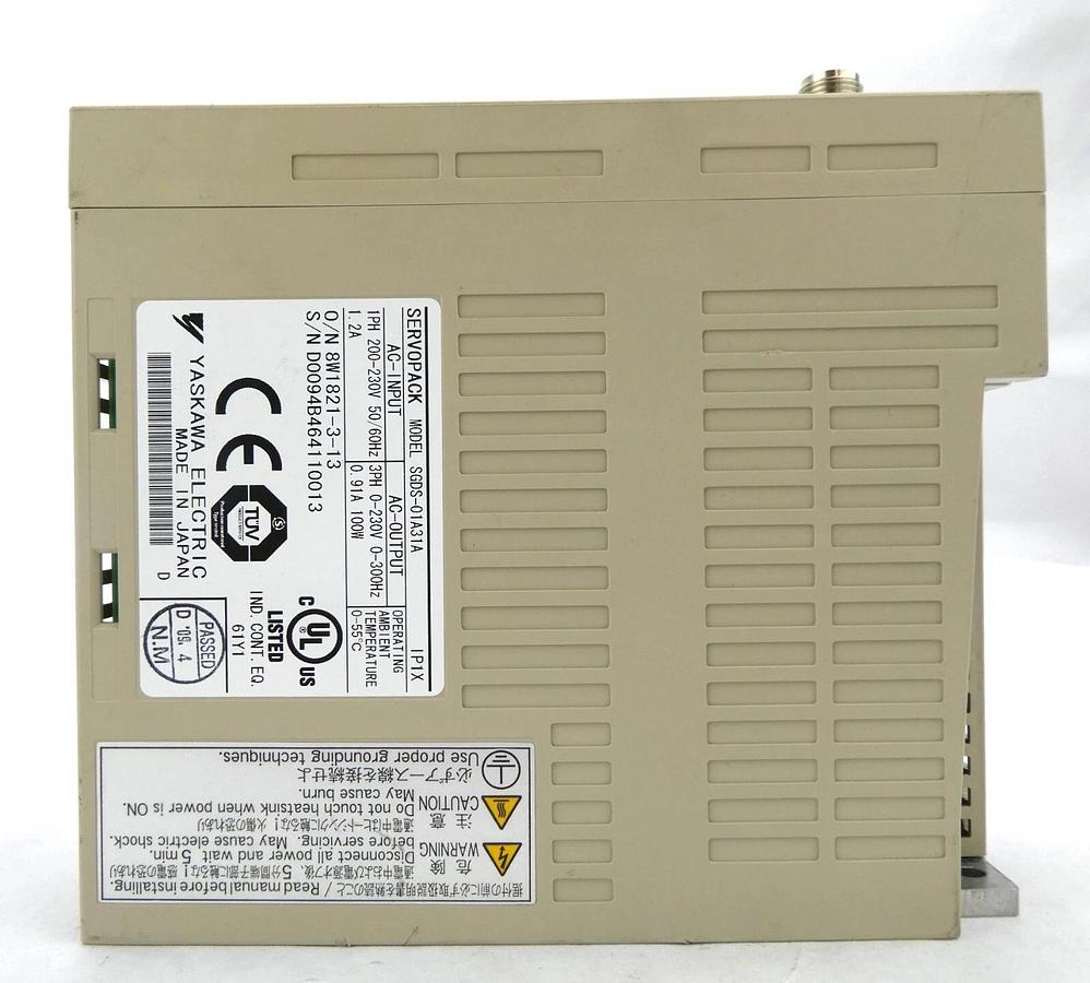 Used Yaskawa Electric SGDS-01A31A Servo Drive SERVOPACK Working Surplus