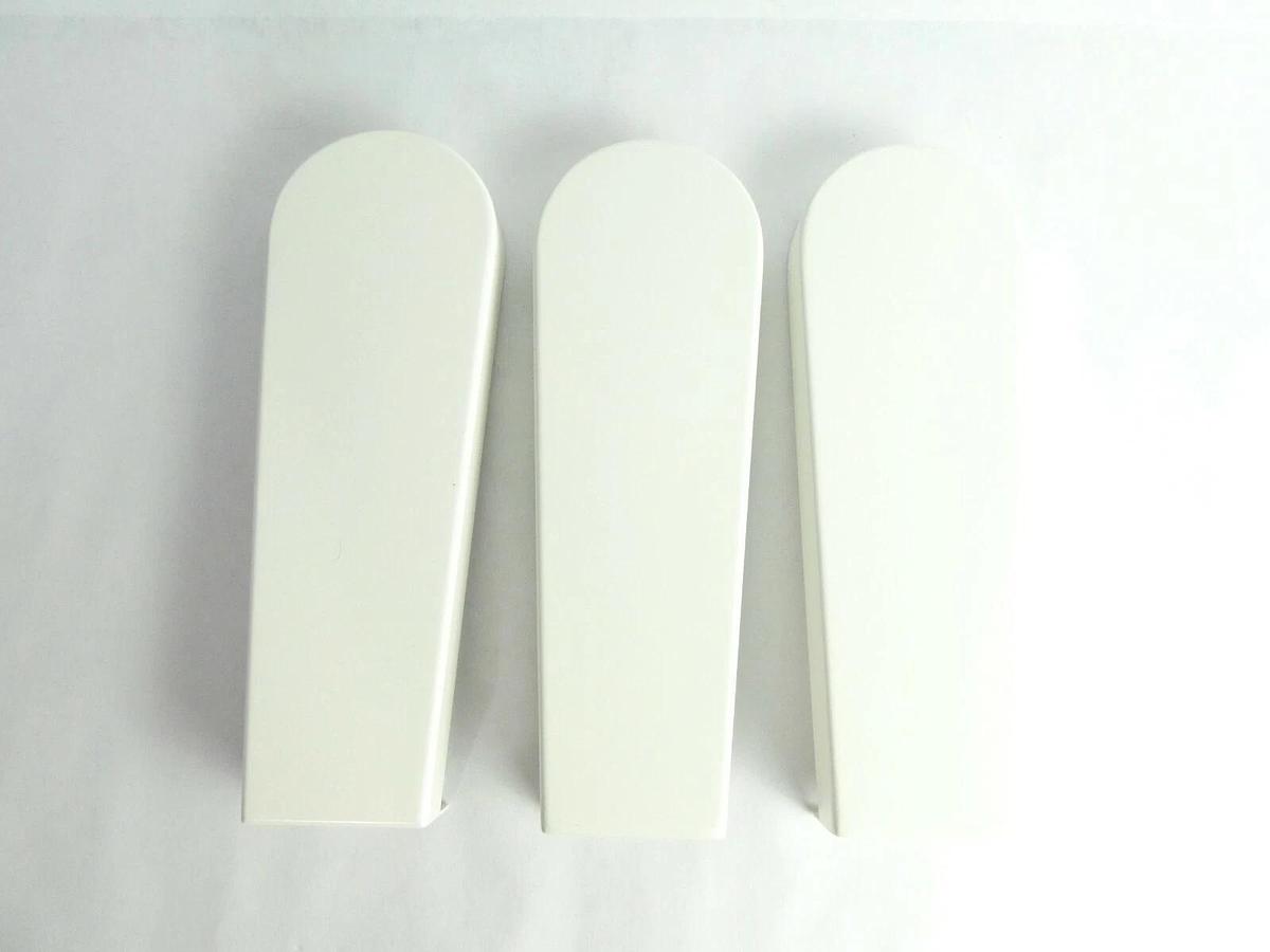 ASM 16-195762-01 H2O Vessel Bracket Reseller Lot of 3 New Surplus