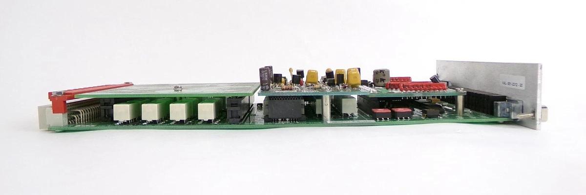 Used AMAT Applied Materials 0190-00285 Preclean Chamber Interlock PCB Card Working