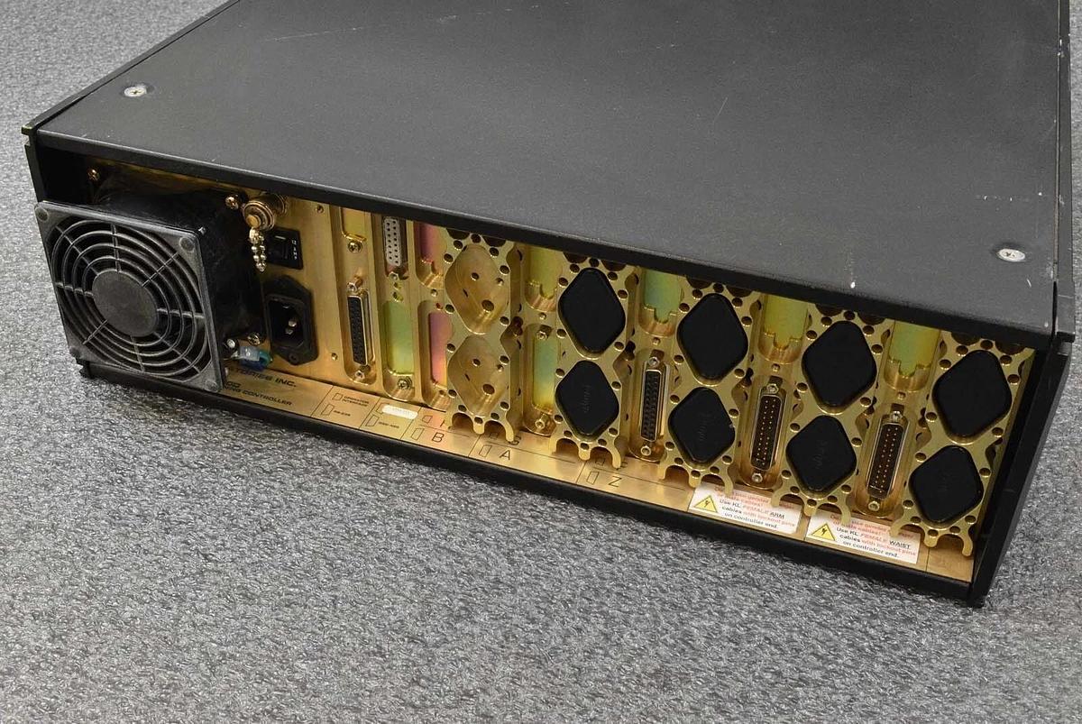 Used Applied Materials 0190-23562 / Newport 40000 Servo Positioning Controller