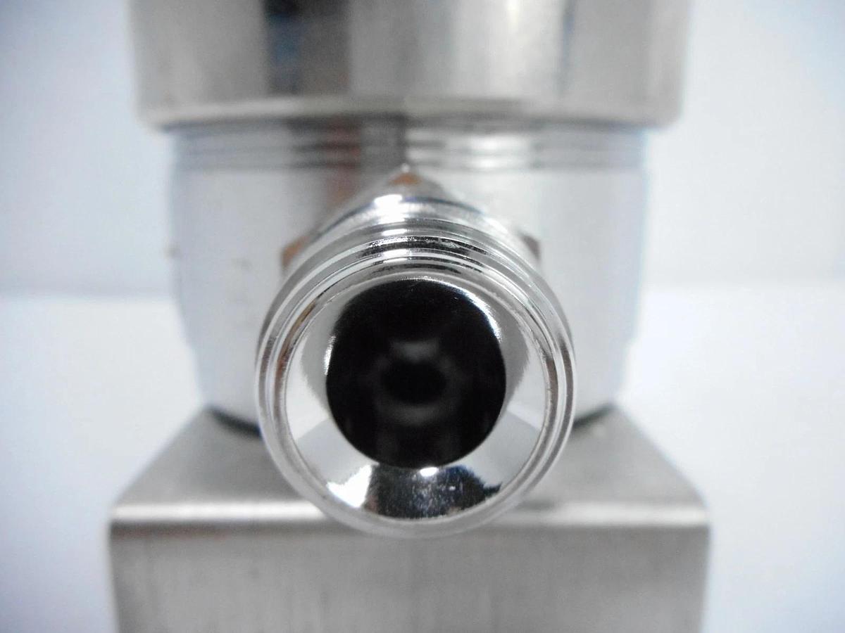 Used Parker 45200944EV Manual Regulator Valve SQ420E-50FS8FMPMEV Used Working