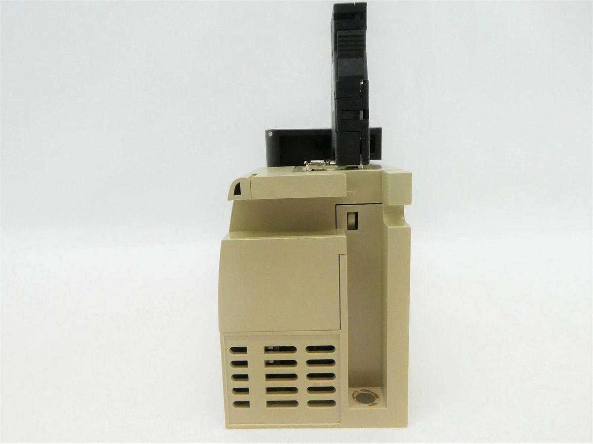 Used Yaskawa JAMSC-120DDI34330 16-Point Distributed I/O MECHATROLINK VIO Nikon NSR