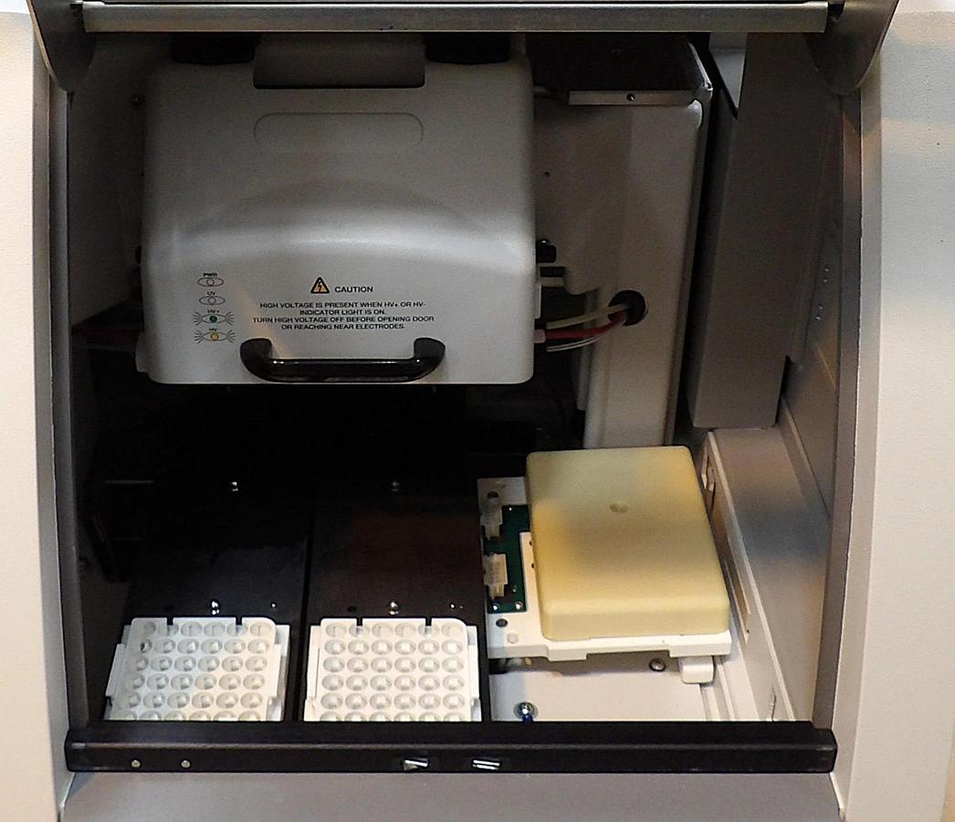 Used Beckman Coulter A74603 Pharmaceutical Analysis System PA 800 Plus 2/11 Untested