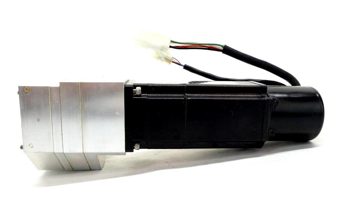 Used Sanyo Denki P50B04007AXL7K AC Servo Motor BL Super P5 Working Surplus
