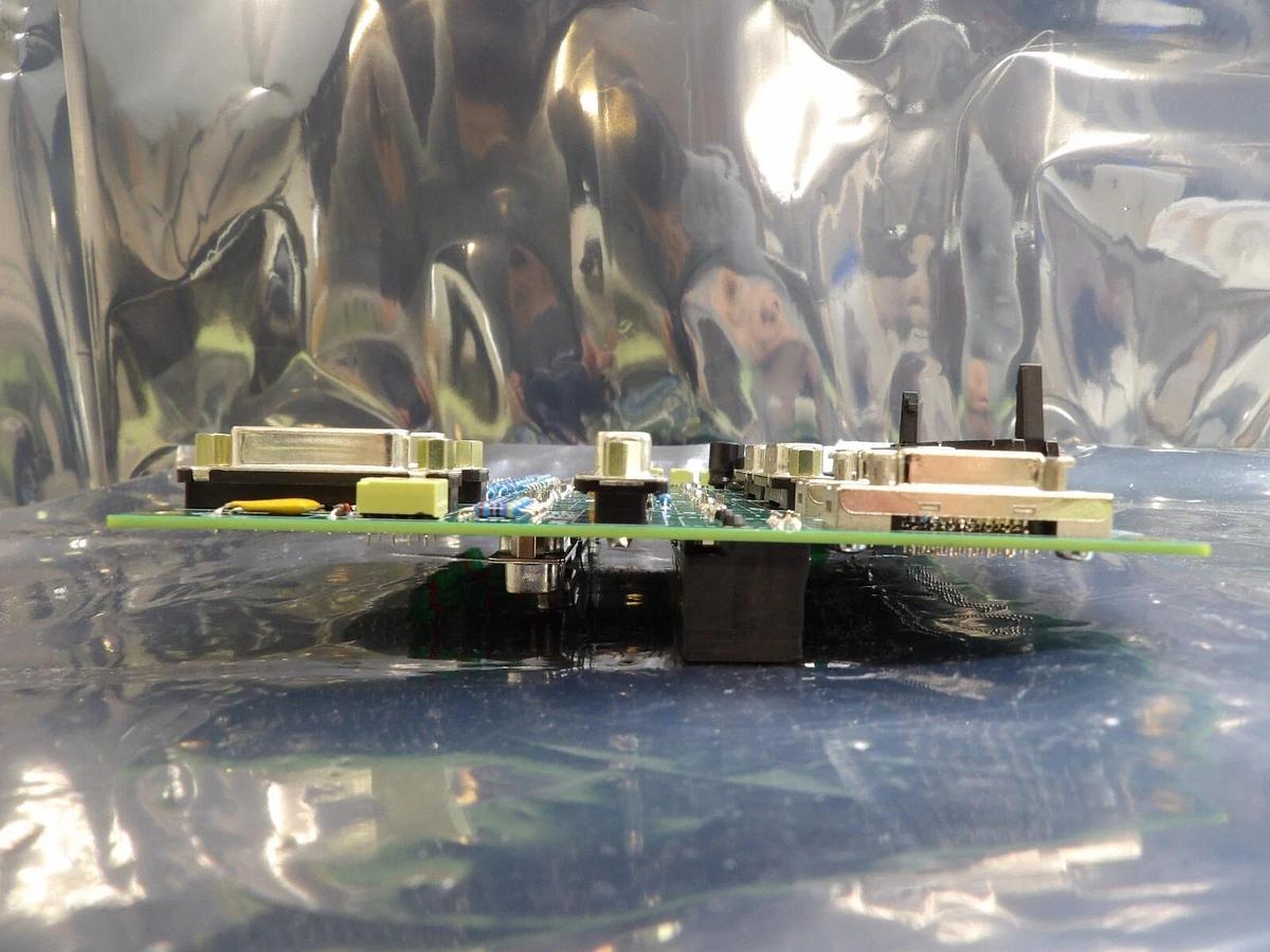 Used Lam Research 03-380345-00 Clamshell Main Interface PCB 853-209196-802 Working