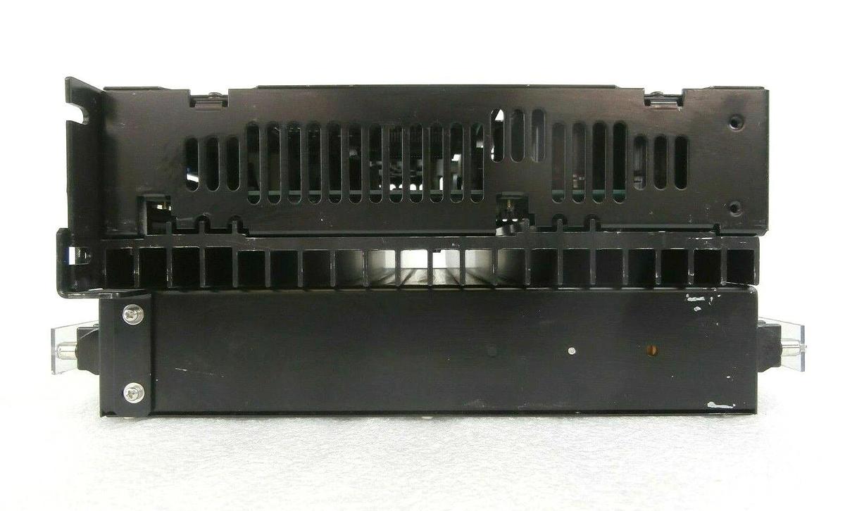 Used Yaskawa DR1-08AC N00A Servo Drive SERVOPACK with Circuit Breaker TEL Working