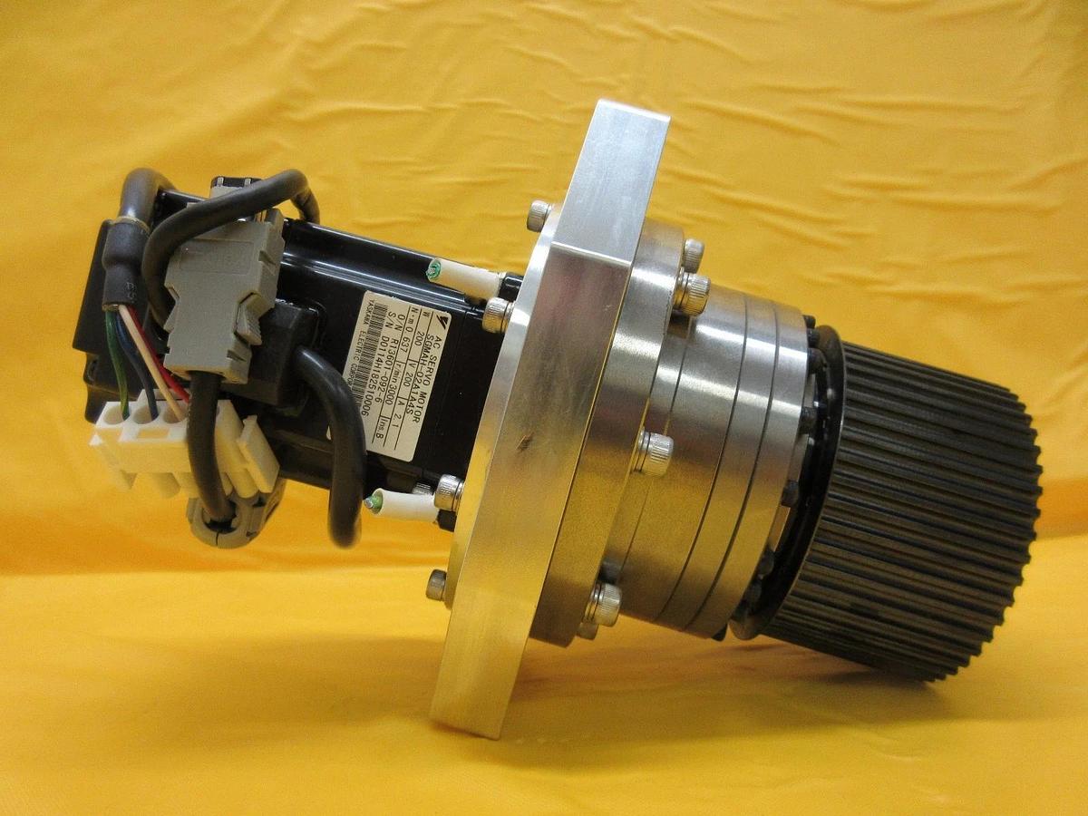 Used Yaskawa Electric SGMAH-02A1A4S AC Servo Motor Assembly Used Working