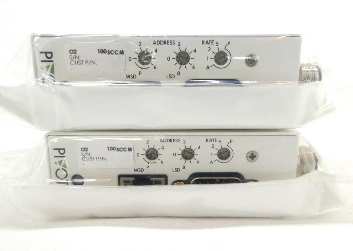 Pivotal Systems 32-03033 Mass Flow Controller MFC 100 SCCM O2 Lot of 2 New