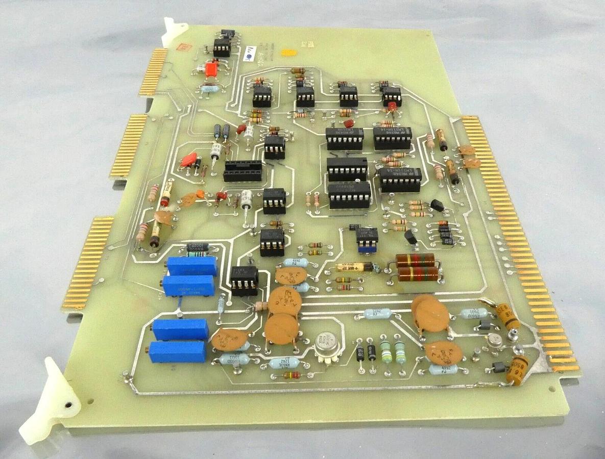Used Varian VSEA D-F3268001 Vaporizer Preamp PCB Card Working Surplus