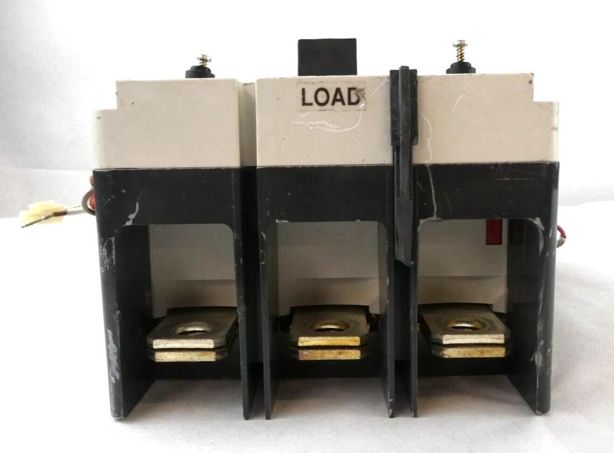 Used Eaton 69D4630G03 L630E 3-Pole Industrial Circuit Breaker LGE3630NN Working