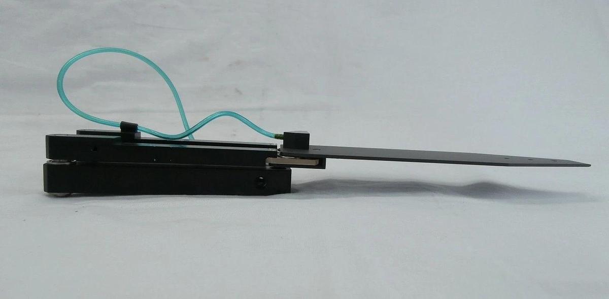 Used Brooks Automation 398-19599-1 Wafer Robot Paddle End Effector Fork Used Working