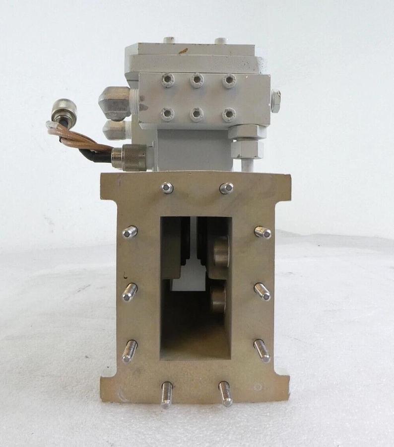 Used ASTeX C13477 Magnetron Waveguide 6kW Isolator WR340 Assembly D13604 Working