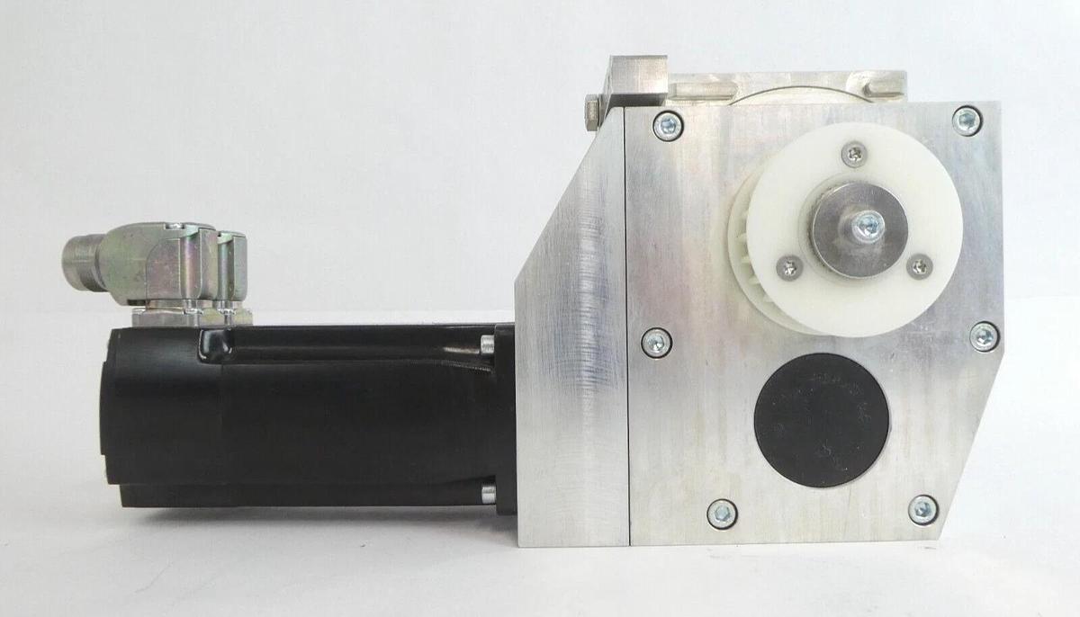 Used AMAT Applied Materials 8401.0001 Magnet Angle Servo Motor BMH0702T06A2A Working