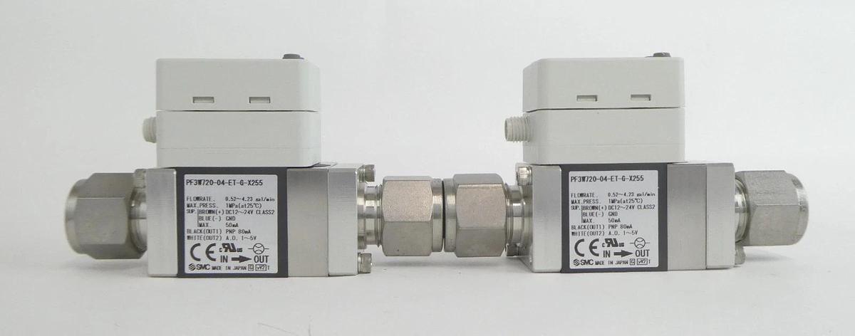 SMC PF3W720-04-ET-G-X255 Digital Flow Switch AMAT 1270-03609 Lot of 6 New
