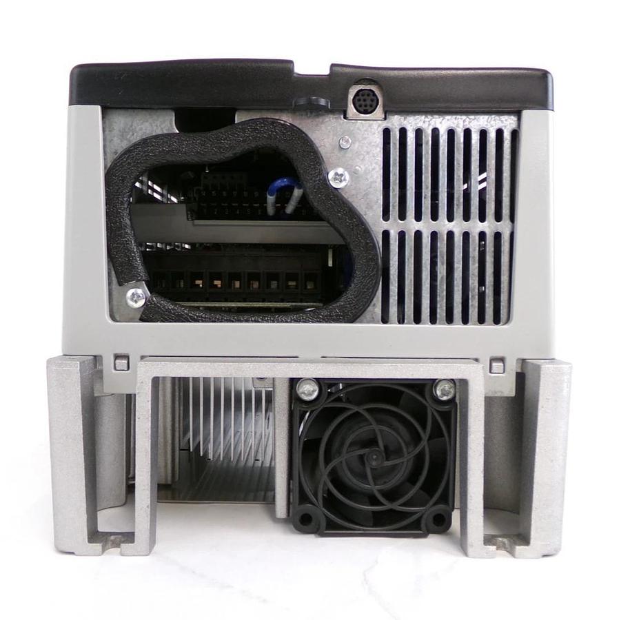 Used AB Allen-Bradley 20AD011A0AYNANC0 AC Drive PowerFlex 70 Working Surplus