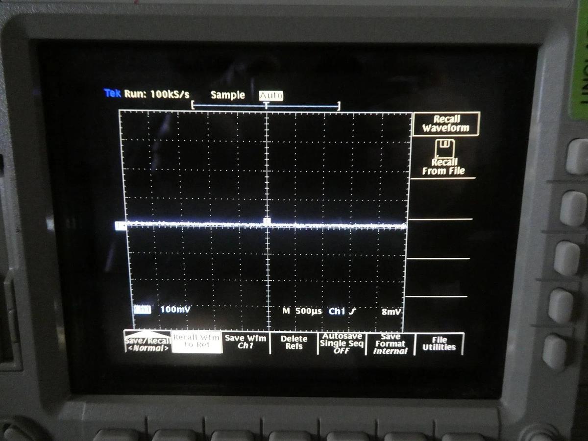 Used Tektronix TDS 784D 4-Channel Digital Oscilloscope 05 13 1F HD 2M 2F Untested