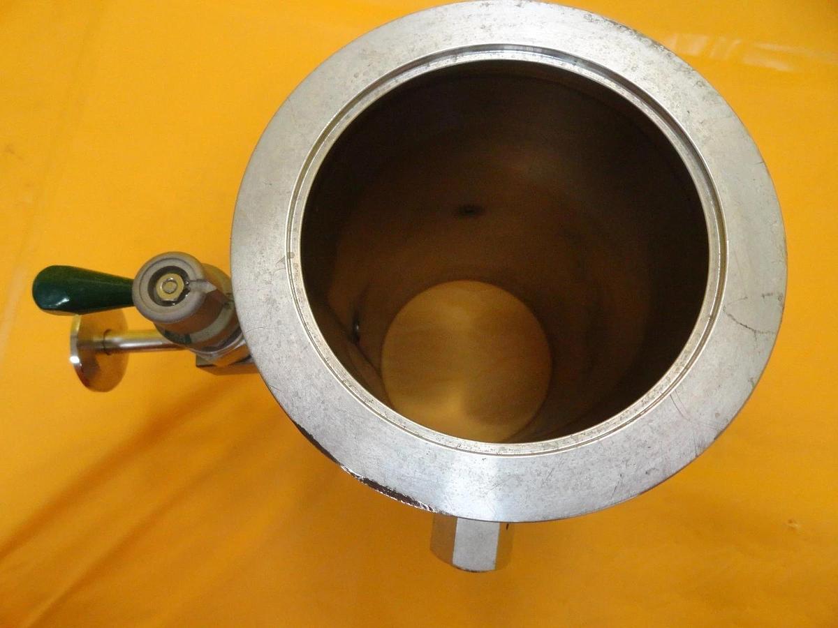 Used MKS High Vacuum Tube Tee Stainless ISO100 4VCR 8VCR NW25 Nupro SS-DLTW4 Used