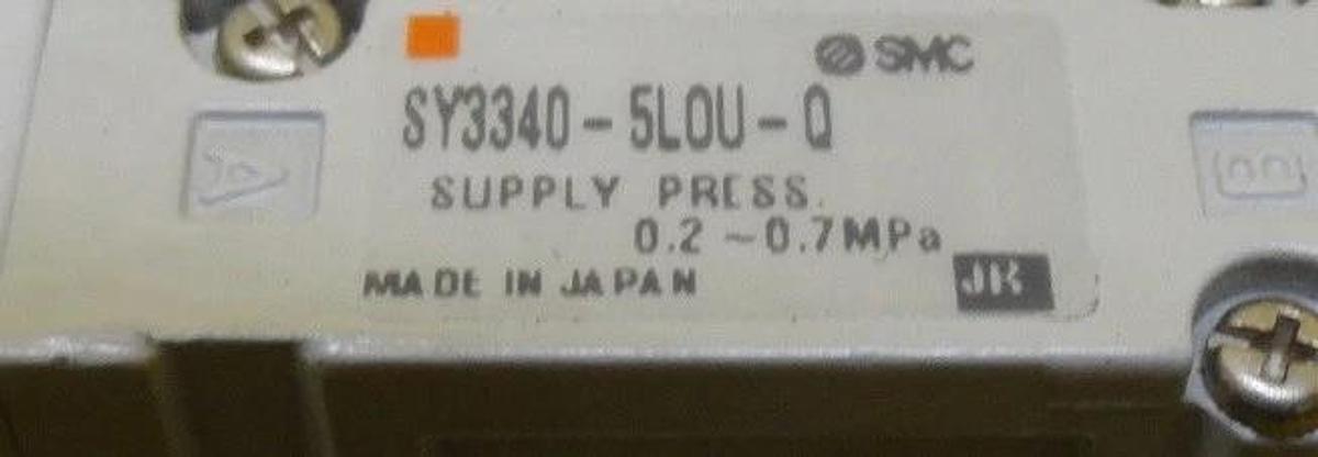 Used SMC SS5Y3-42-04-C6F-Q Pneumatic Manifold Z-3797 Used Working