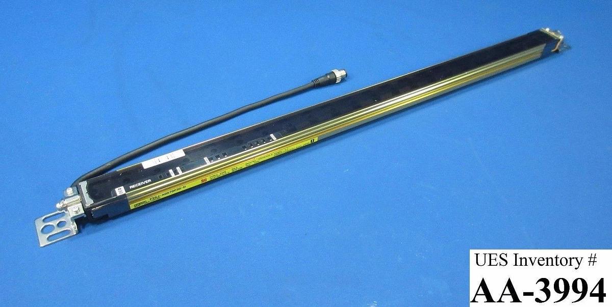 Used Omron F3SJ-A0570P30-D Safety Light Curtain Receiver Sti Type 4 ESPE used working