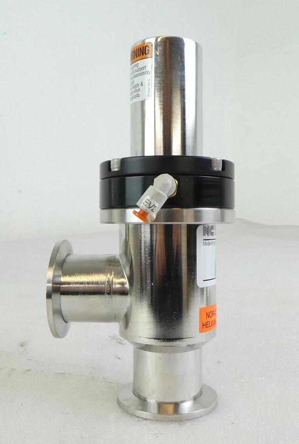 Used Nor-Cal Products 3870-01919 Pneumatic Angle Valve AMAT Reseller Lot of 2 Working