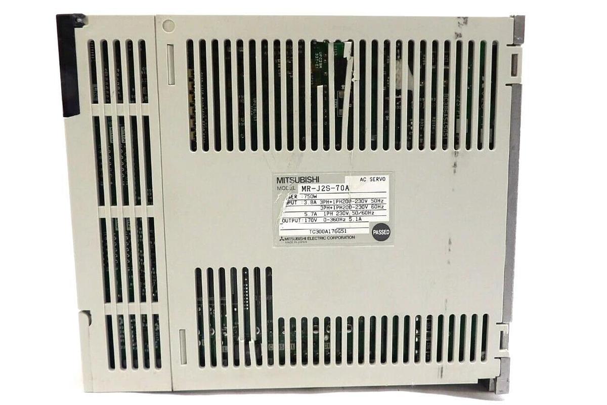 Used Mitsubishi Electric MR-J2S-70A AC Servo Drive Module MELSERVO Working Surplus