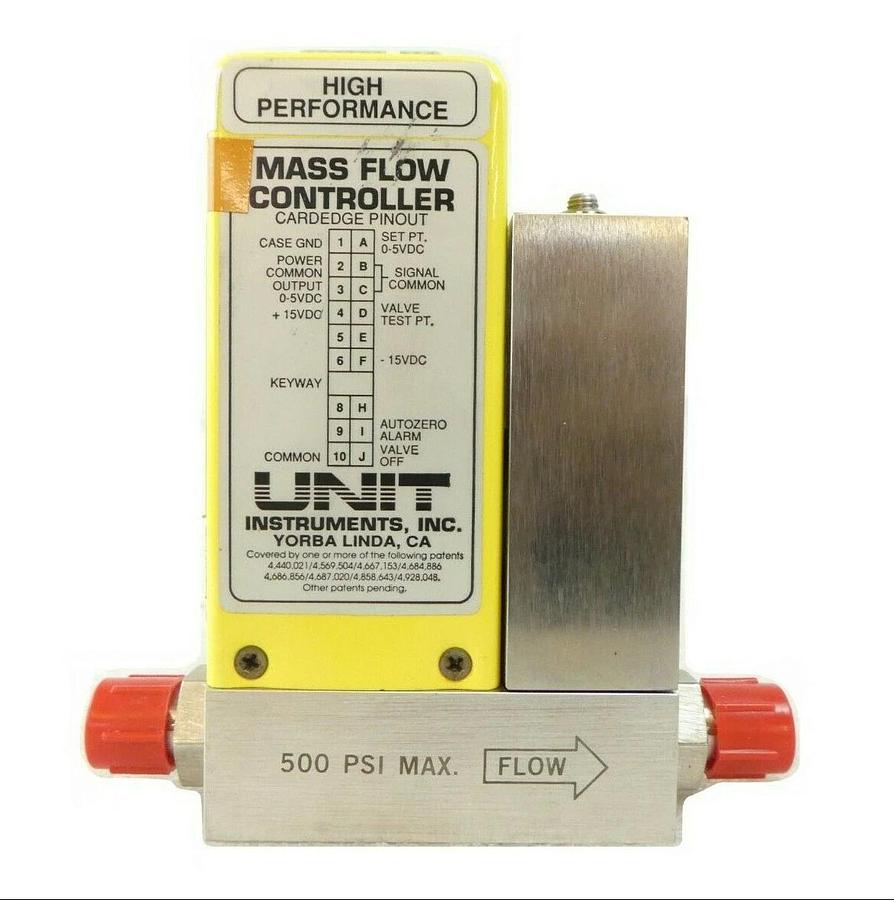 Used UNIT Instruments UFC-1100 Mass Flow Controller MFC AMAT 3030-01366 Working