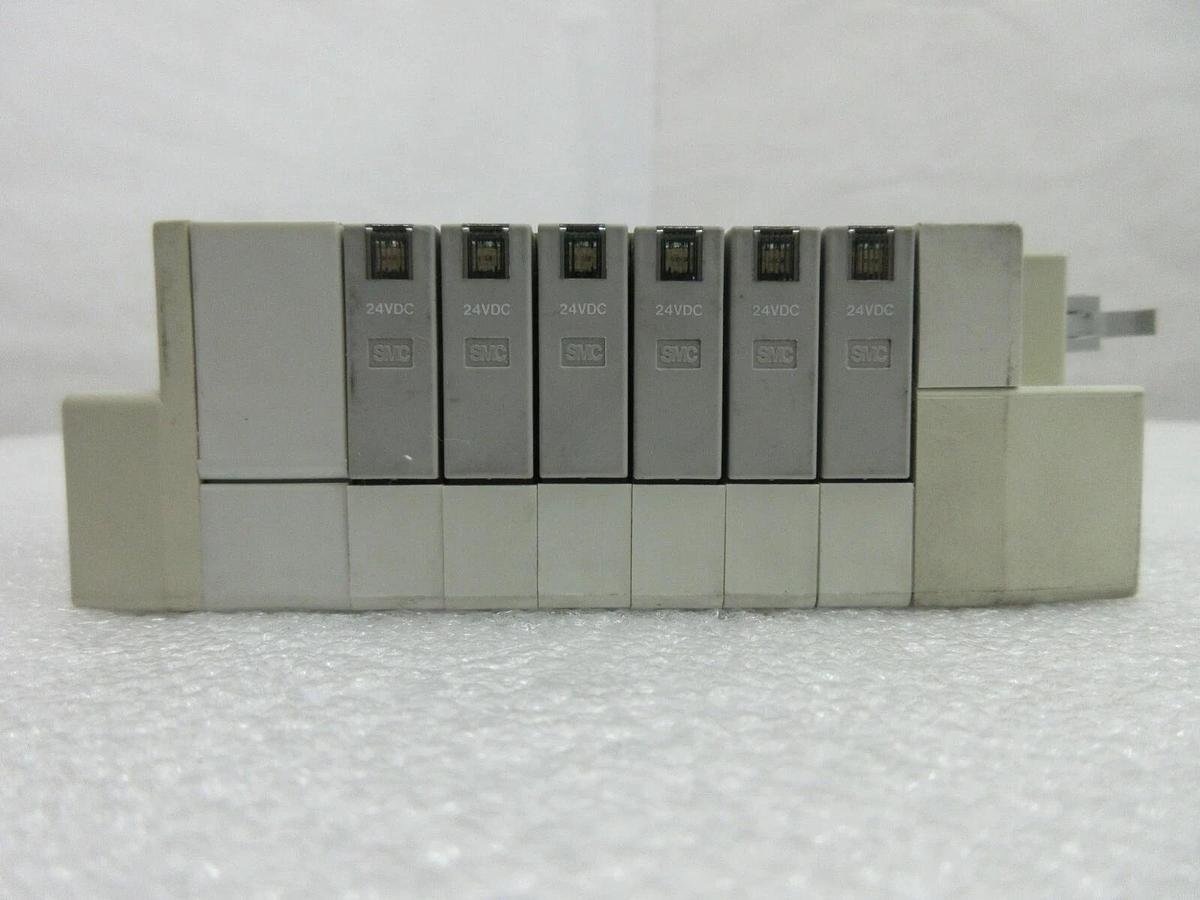 Used SMC 6-Port Pneumatic Manifold SZ3260-5LOZD-C4 SZ3360-5LOZD-C4 Lot of 2 Used