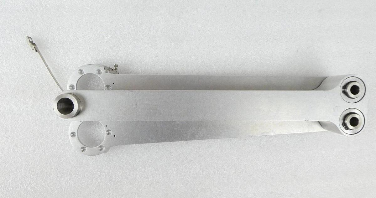 Used Brooks Automation 001-5370-02 Dual Robot Arms VacuTran 5 MTR5 Set of 2 Surplus