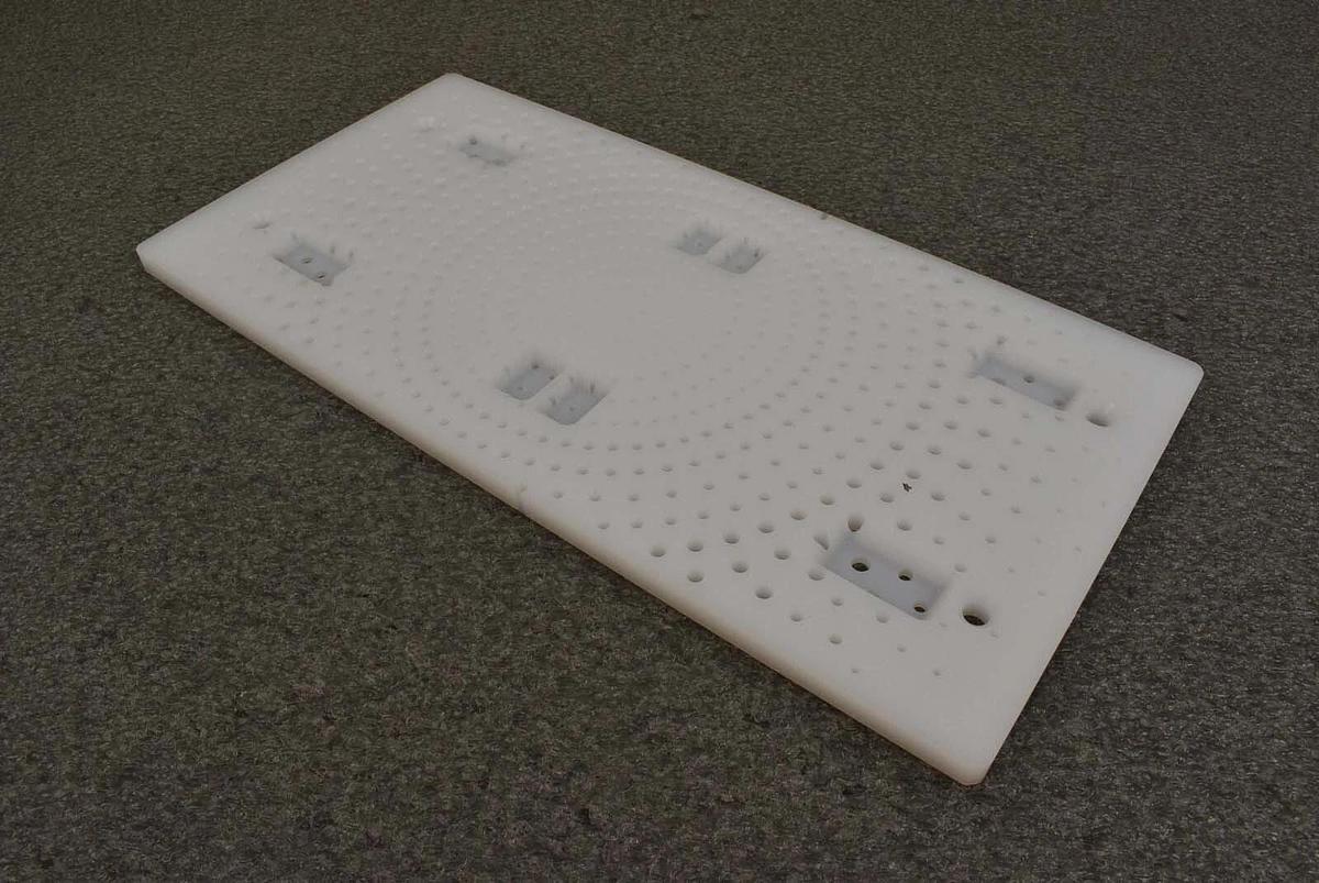 Used SCP Global Technologies 6742342B Dispersion Plate w/ Integrated Cassette