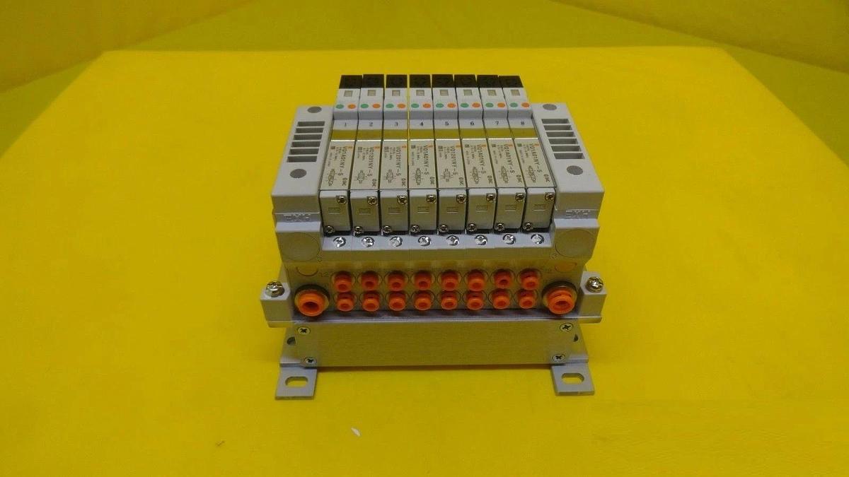SMC VV5Q11-08-DAJ00899 Pneumatic Manifold VQ1A01NY-5 ASM 50-125207A17 New