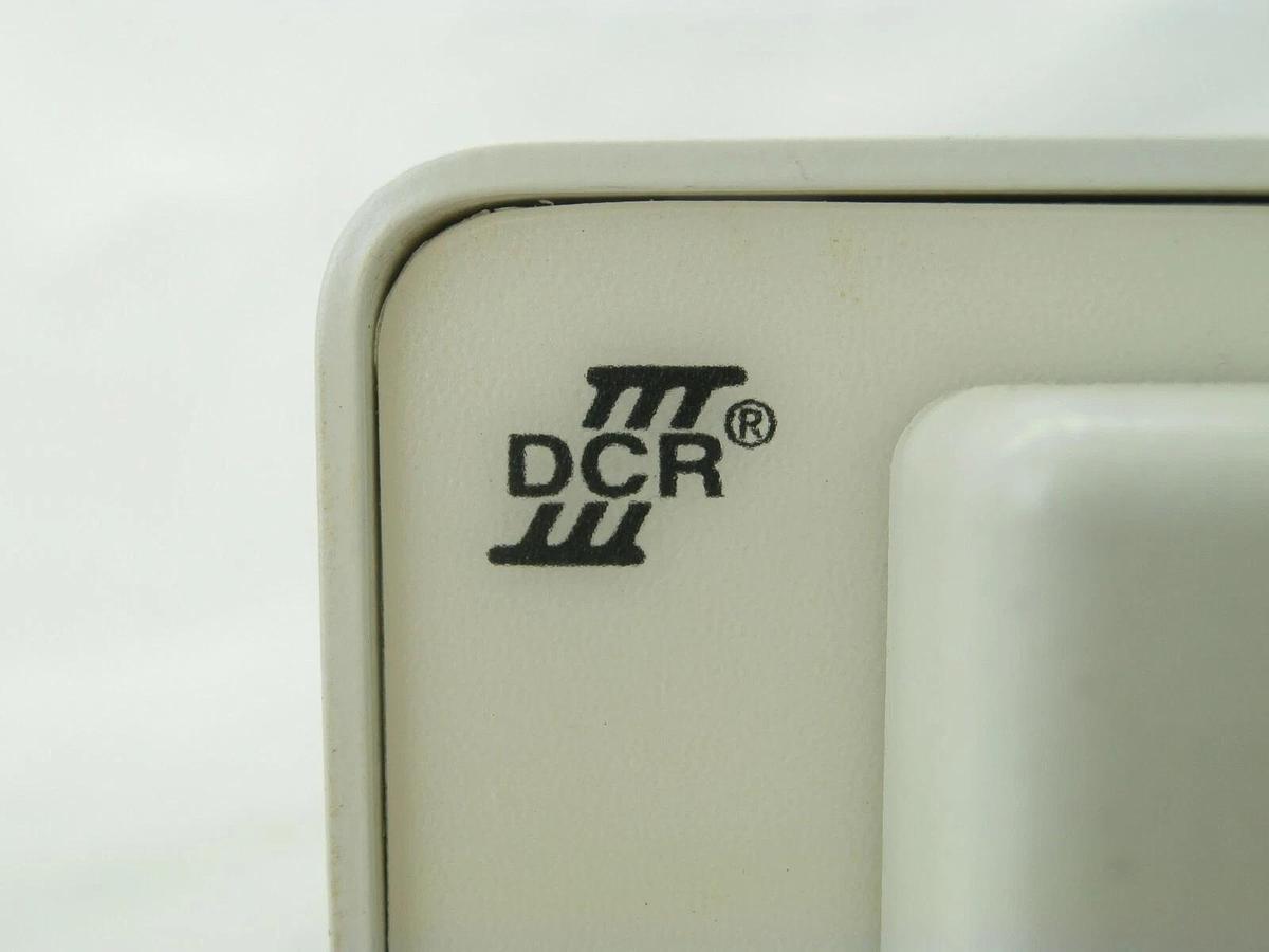 Used Schott 20800-118 Fiber Optic Light Source DCRIII Acu-Gage EKE Tested Working