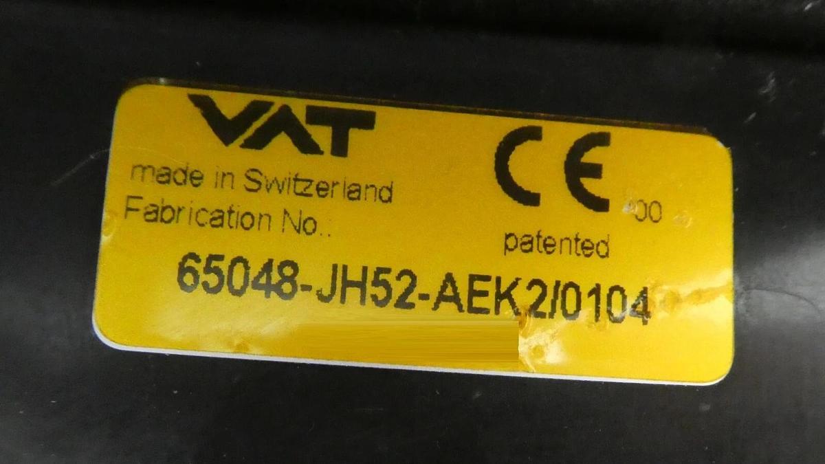 Used VAT 65048-JH5Z-AEK2 Pendulum Control & Isolation Gate Valve Series 650 Working