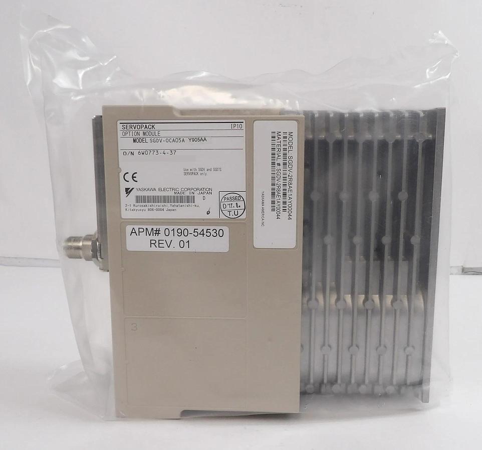 Used Yaskawa Electric SGDV-2R8AE1AY00044 Servo Drive SERVOPACK AMAT 0190-54530 New